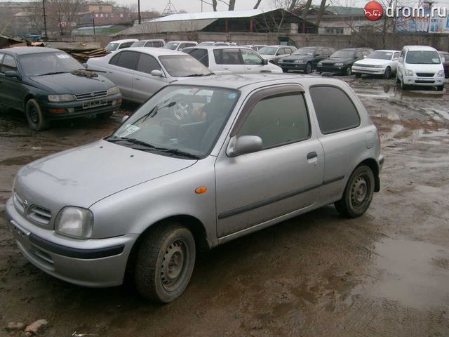 1999 Nissan March