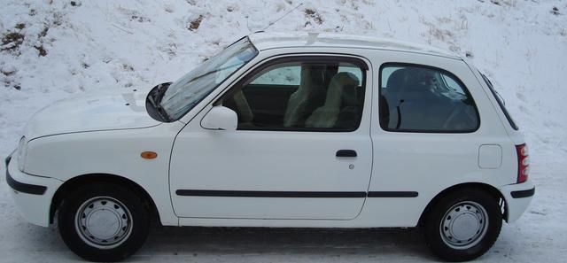 1999 Nissan March