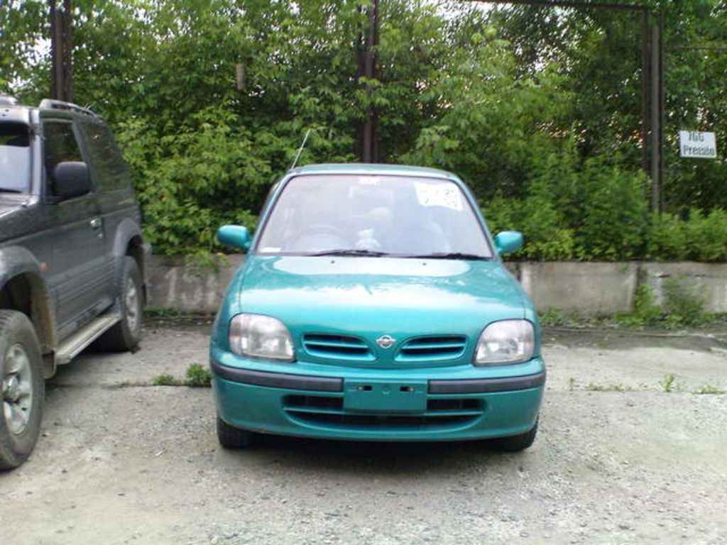 1999 Nissan March