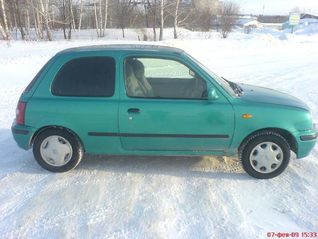 1999 Nissan March