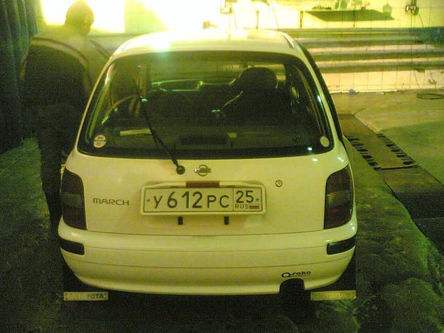 1999 Nissan March