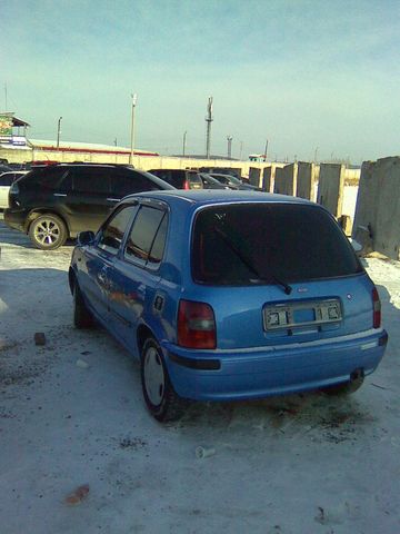 1999 Nissan March