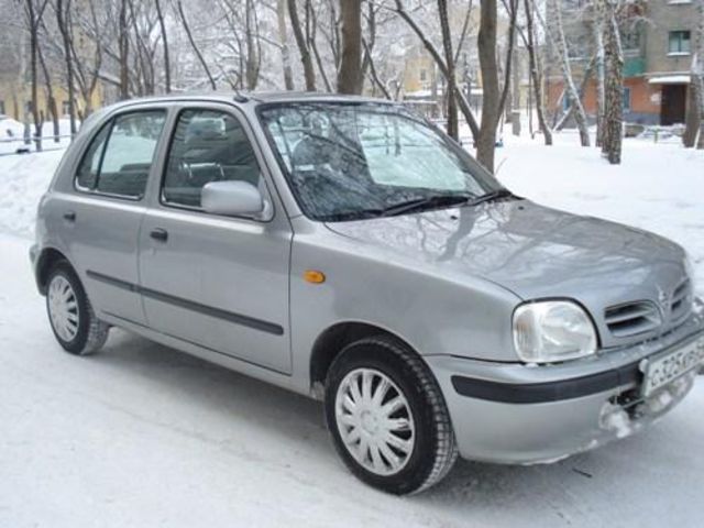 1999 Nissan March