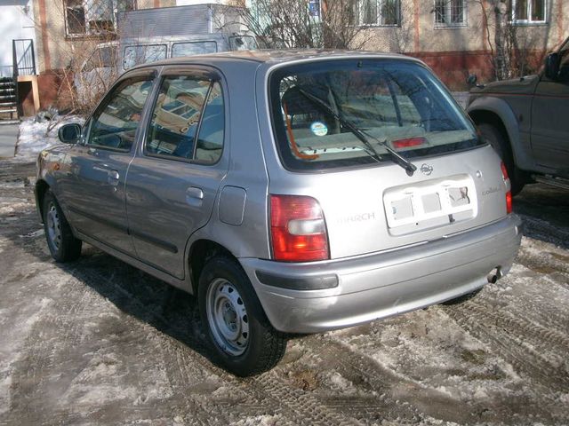 1999 Nissan March