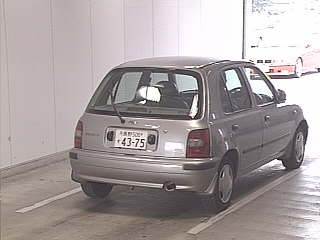 1999 Nissan March Photos