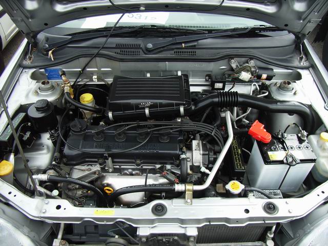 1999 Nissan March Images