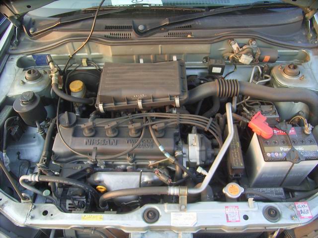 1999 Nissan March Pictures