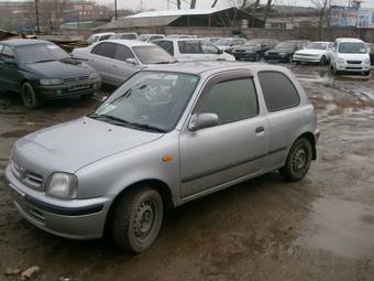 1999 Nissan March Pictures