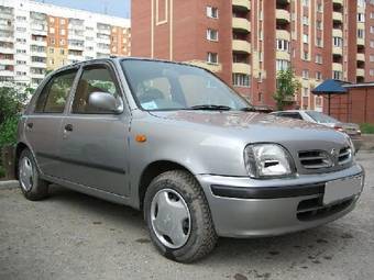 1999 Nissan March Photos