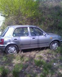 1999 Nissan March Pictures