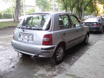 1999 Nissan March Photos
