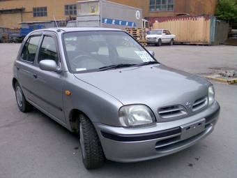 1999 Nissan March Photos