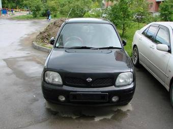 1999 Nissan March Photos