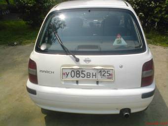 1999 Nissan March Photos