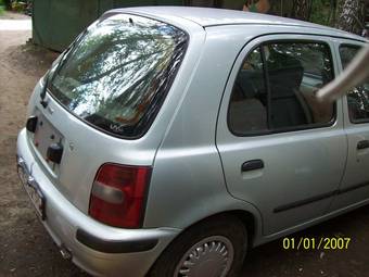 1999 Nissan March Pictures