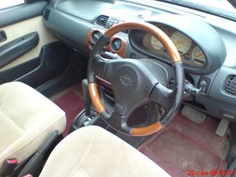 1999 Nissan March Pictures