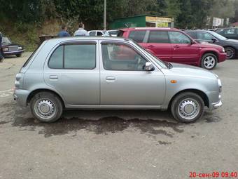 1999 Nissan March Pictures