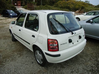 2000 Nissan March