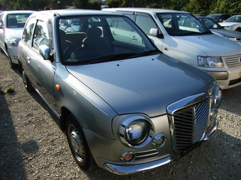 2000 Nissan March
