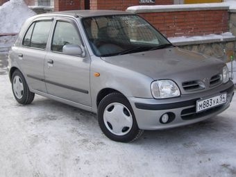 2000 Nissan March