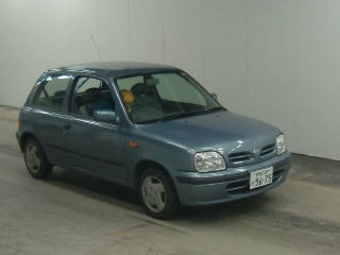 2000 Nissan March