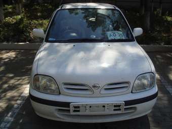 2000 Nissan March