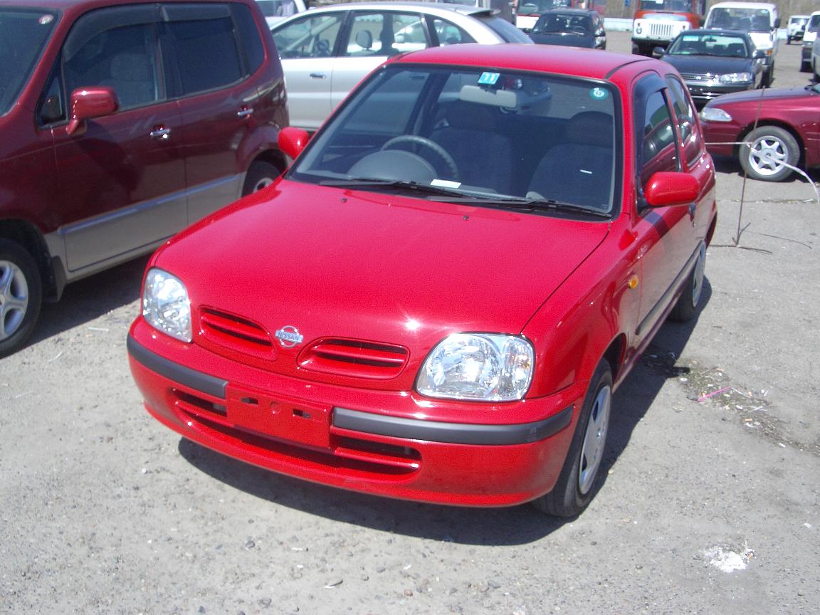 2000 Nissan March Photos