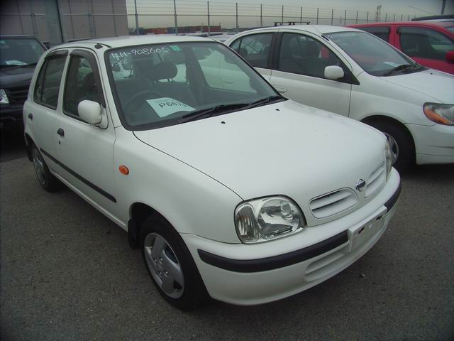 2000 Nissan March Pics