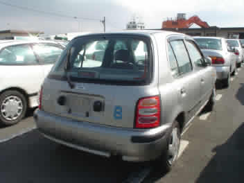 2000 Nissan March Photos