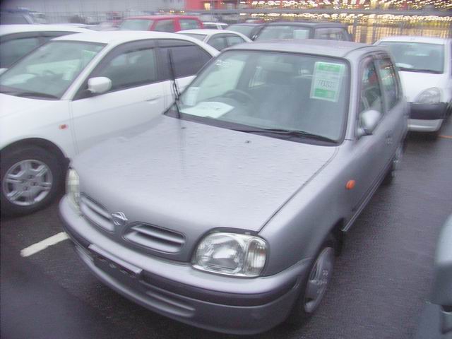 2000 Nissan March Pictures