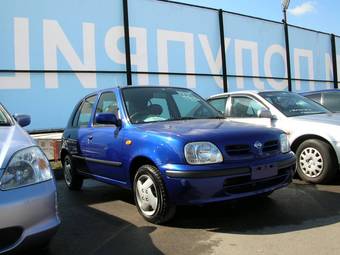 2000 Nissan March Pictures