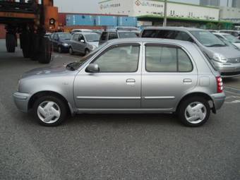 2000 Nissan March Photos
