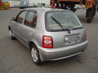 2000 Nissan March Pictures