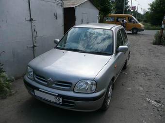 2000 Nissan March Images