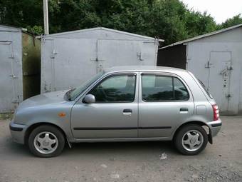2000 Nissan March Pictures