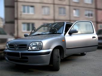 2000 Nissan March Pictures