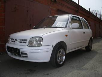 2000 Nissan March Pictures