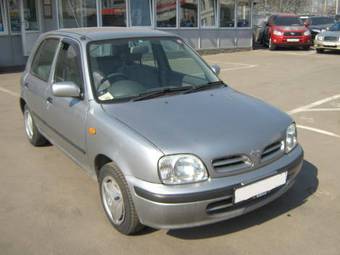 2000 Nissan March Pictures