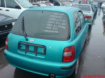 2000 Nissan March Pictures