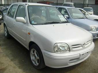 2000 Nissan March Images