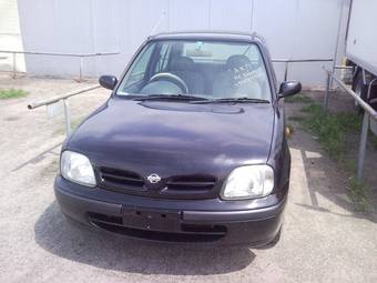 2000 Nissan March Photos