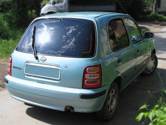 2000 Nissan March Pictures