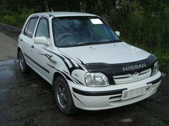 2000 Nissan March Pictures