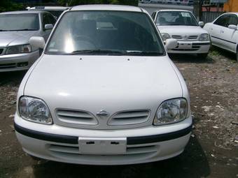 2000 Nissan March Pictures