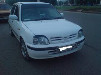 2000 Nissan March Pictures