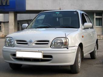 2000 Nissan March Pictures