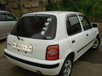 2000 Nissan March Pictures