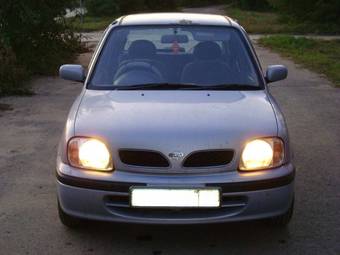 2000 Nissan March Pictures