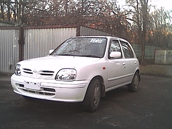 2001 Nissan March
