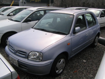 2001 Nissan March